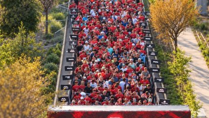   Con más de 6 mil atletas: La Rock 'n' Roll Running Series vivió un multitudinario regreso en Santiago 