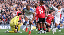 Manchester United extendió su mal momento en la Premier con un empate ante Leeds