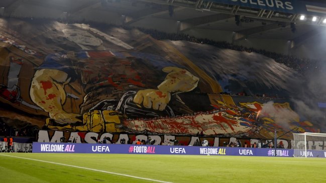 FC Barcelona denunciará amenazante pancarta de hinchas de PSG: "Masacre a la parisina"