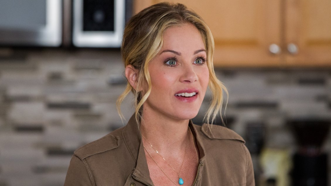 Christina Applegate revela que tuvo un diagnóstico erróneo y que no padece esclerosis múltiple