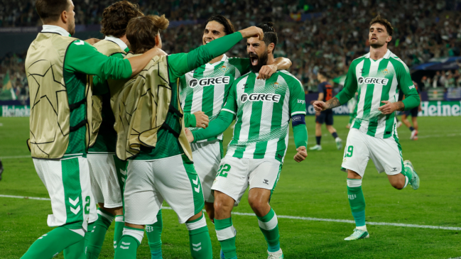   [VIDEO] Betis de Pellegrini abrió la cuenta con penal cobrado por Isco ante Feyenoord 