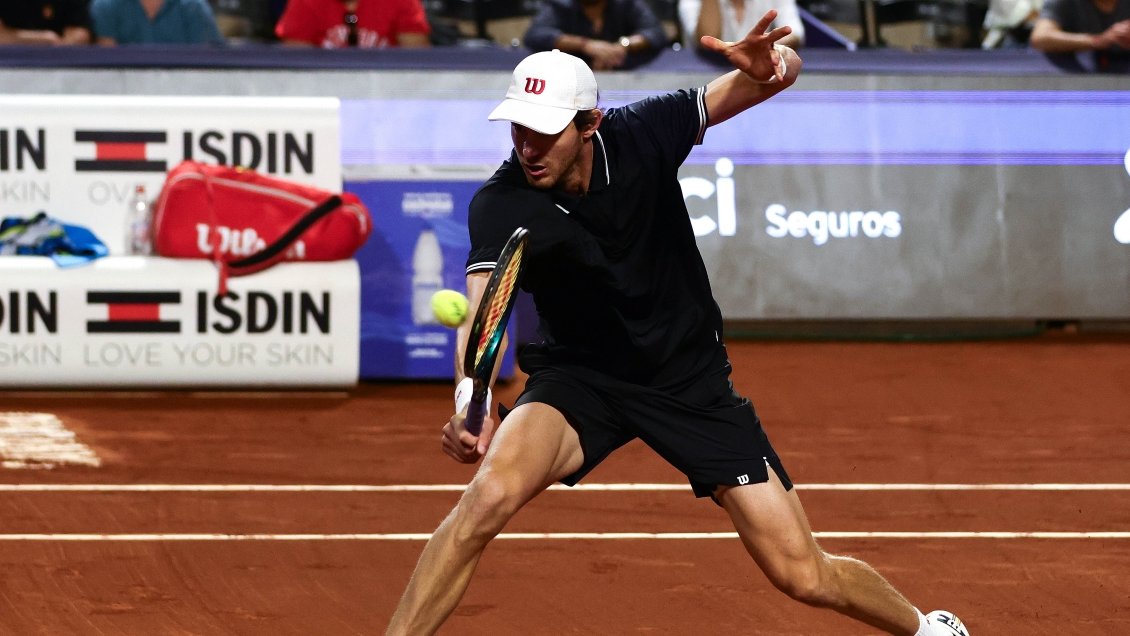 Jarry vio frenado su regreso al circuito tras caer en octavos del Challenger de Cali