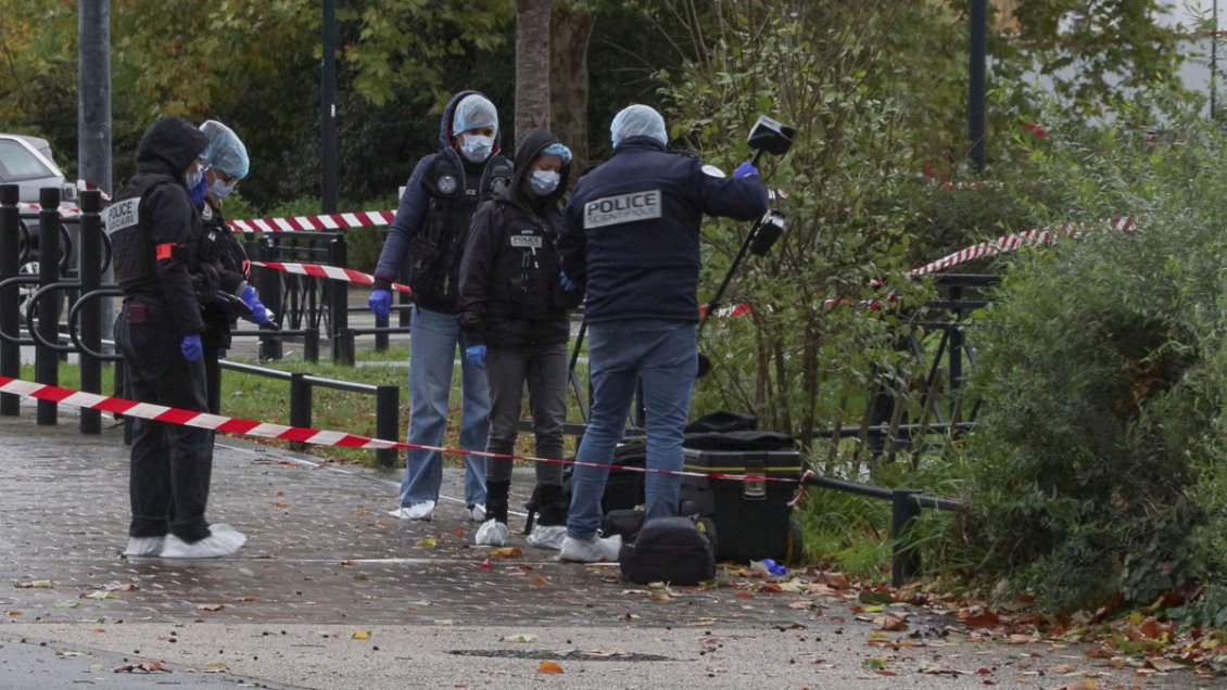 Tiroteos dejaron un muerto y cuatro heridos en Francia: Investigan terrorismo y móvil racista