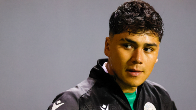 Graff y la ausencia de Damián Pizarro ante Huachipato: "Está en un proceso de mejora"