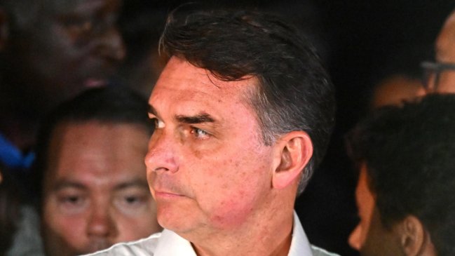 El futuro judicial de Flávio Bolsonaro se nubla tras su derrota electoral