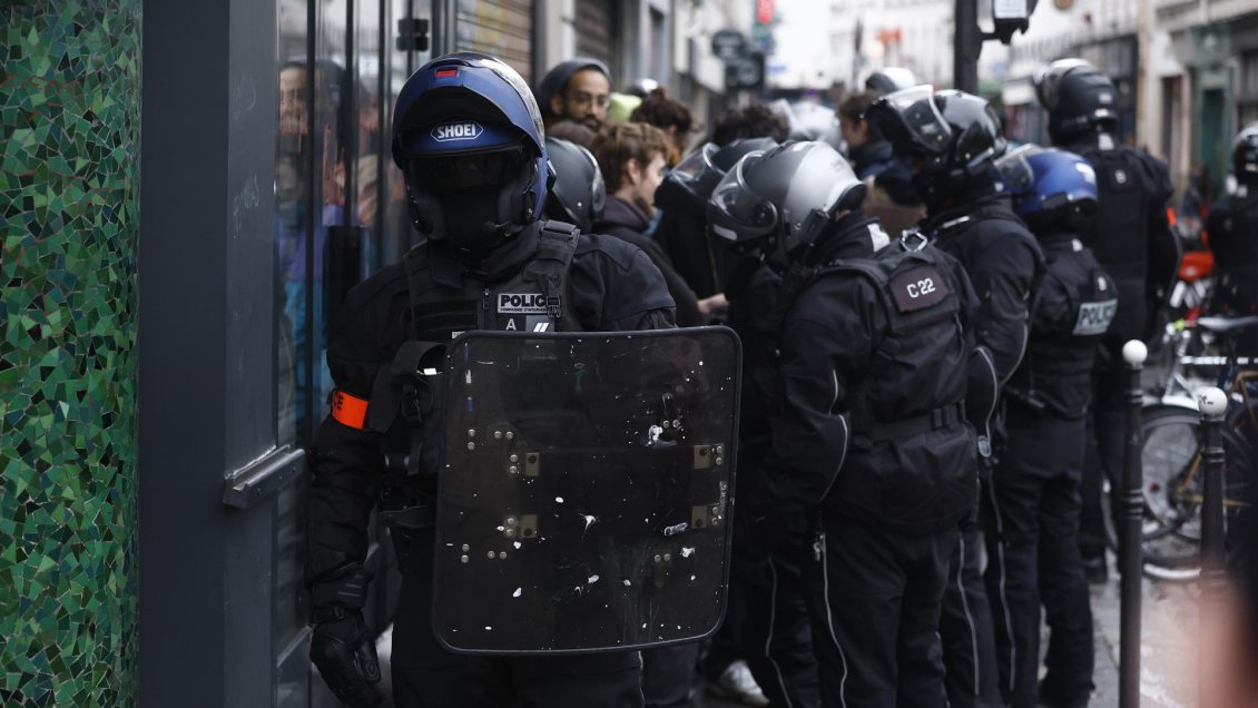 Macron: Francia necesita calma, no un espiral de violencias