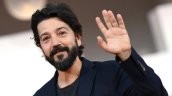 No viene a Chile: Diego Luna se bajó de Sanfic 2026