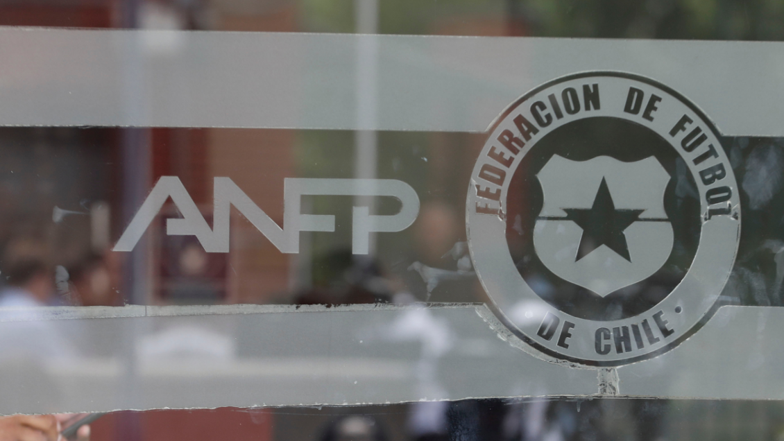 Concejal de Peñalolén hizo nueva denuncia contra la ANFP y solicitó clausurar el recinto