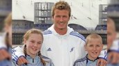 La foto viral de Harry Kane siendo niño: Posó con David Beckham y su esposa Kate