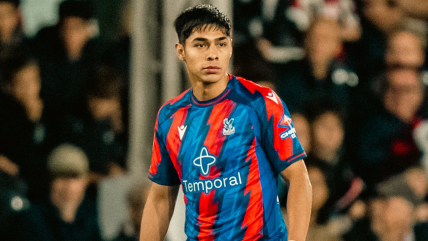   Crystal Palace contó con la titularidad de Osorio en la clasificación a cuartos de la EFL Cup 