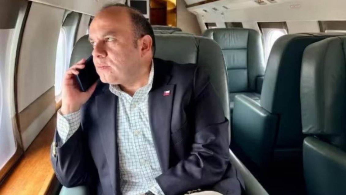Gobierno: Pavez no llegaba a tiempo a la A3C si lo mandábamos en un vuelo comercial