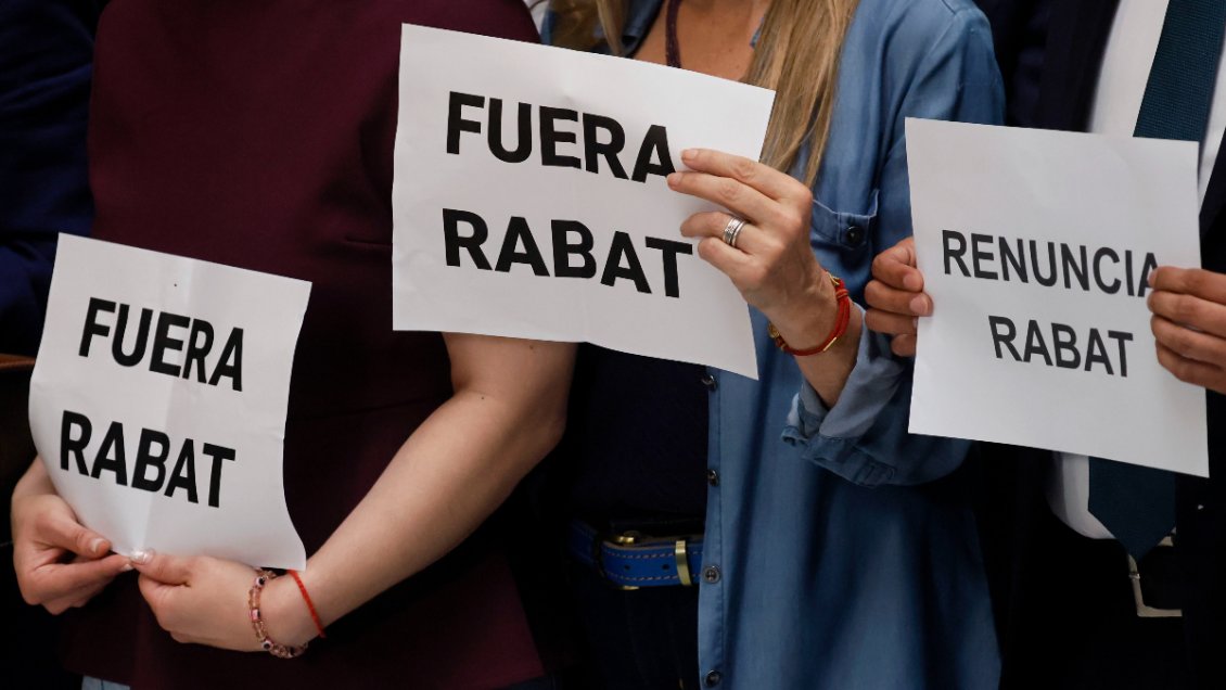 Tras confirmar acusación constitucional, oposición va por responsabilidades penales de Rabat