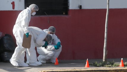 Investigan ataque de más de 50 disparos en el centro de Santiago