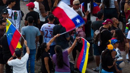 Venezolanos superan a peruanos como el mayor grupo inmigrante en Chile